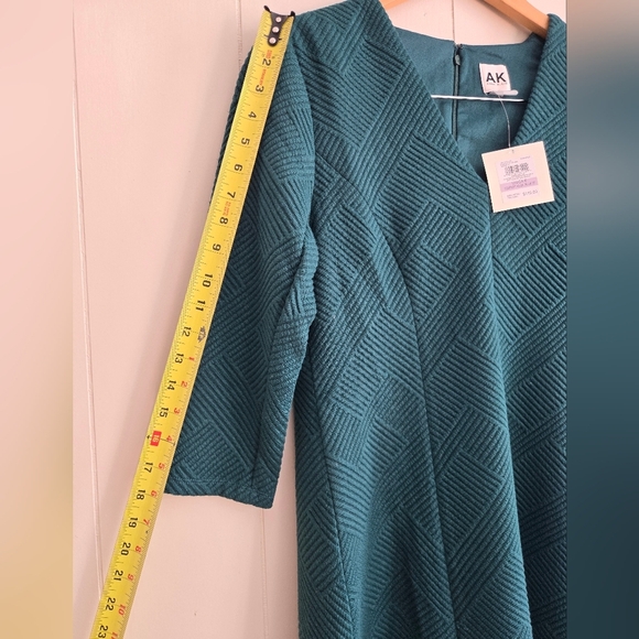 NWT Anne Klean Women's Dress-Size 6 - Picture 6 of 8